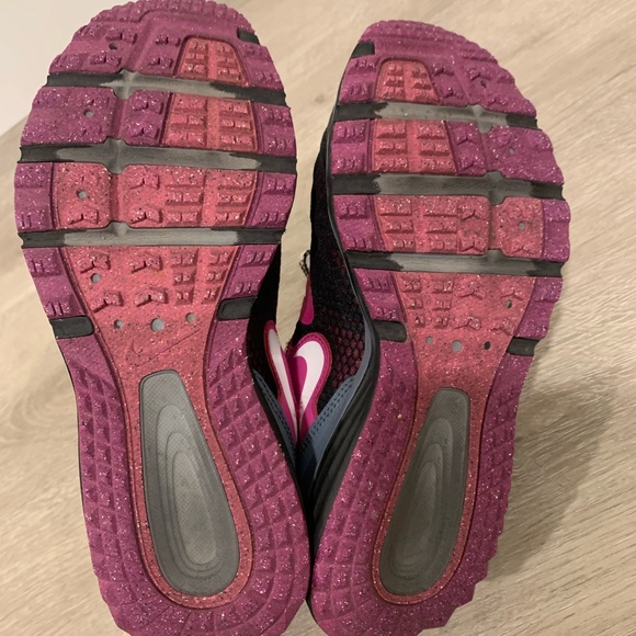 Nike Dual Fusion Pink Trail Running Shoe Sneakers Size 8 - Picture 11 of 12
